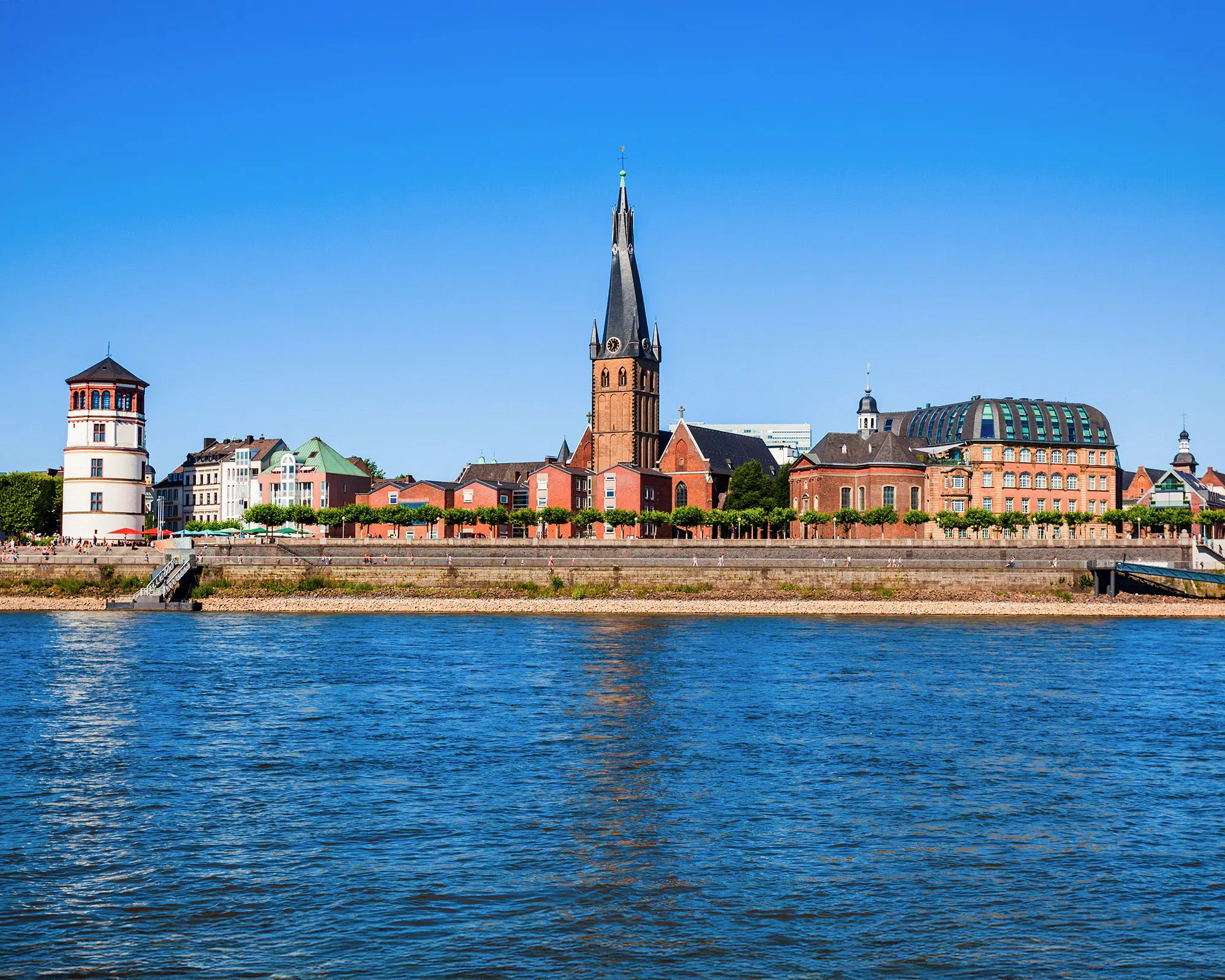 Frank Biel Promoted To Branch Manager Of Currie Browns Dusseldorf Office