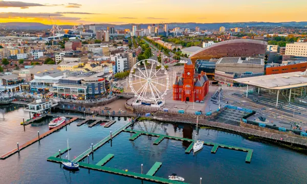 Uk Construction Market Outlook Turning Challenge Into Opportunity